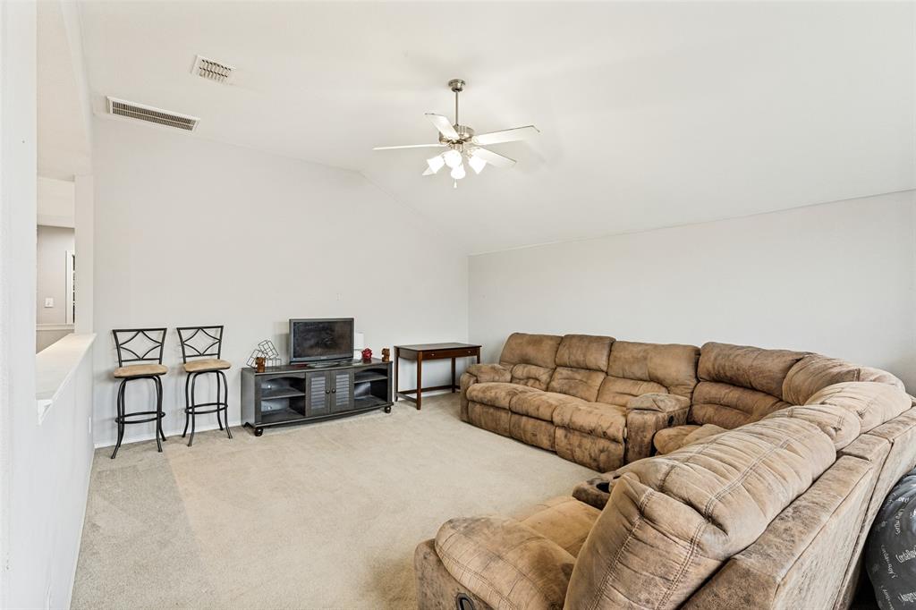 5712 Mountain Stream Trail Property Photo 15