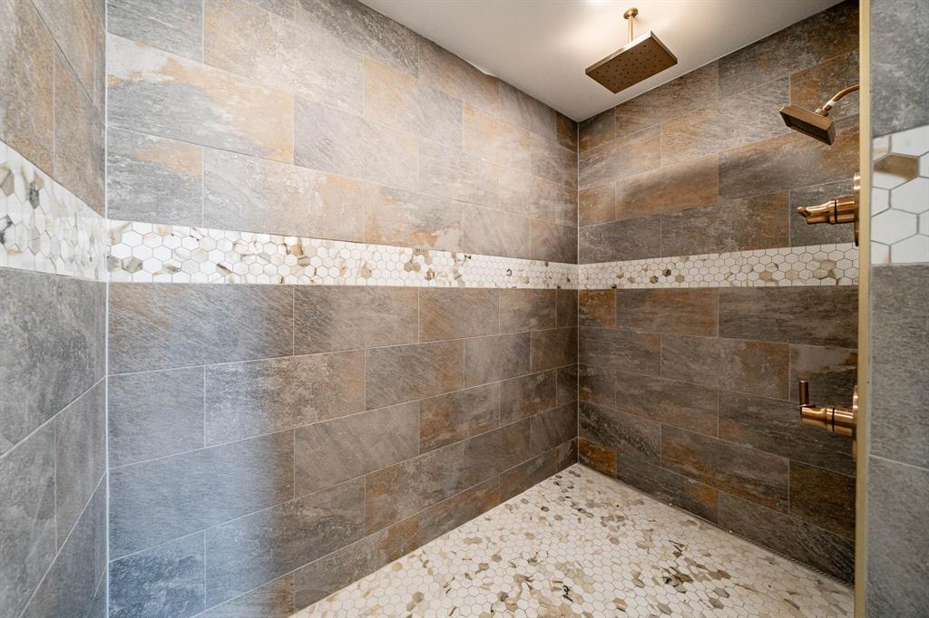 12274 Pr 319 Property Photo 16