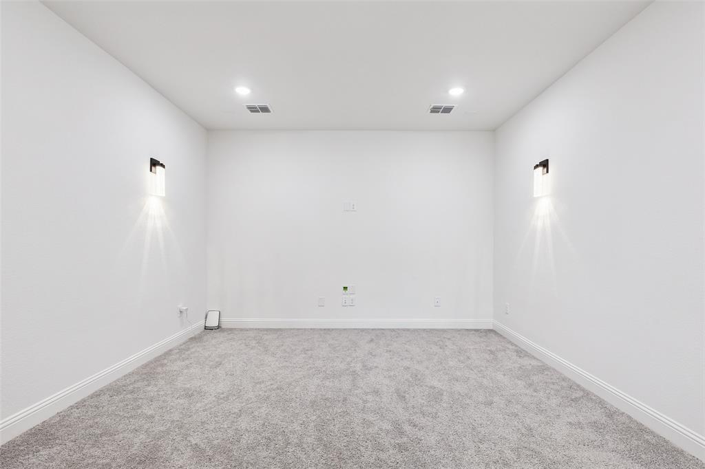 3520 Truro Street Property Photo 15