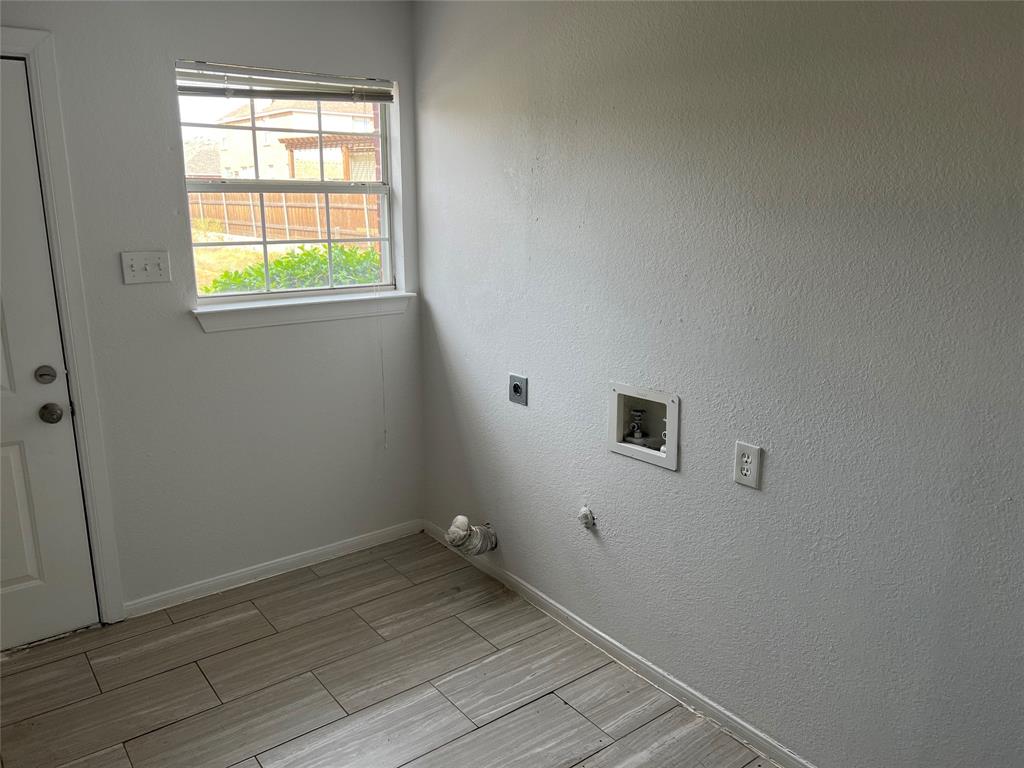 1333 E Exchange Parkway Property Photo 16