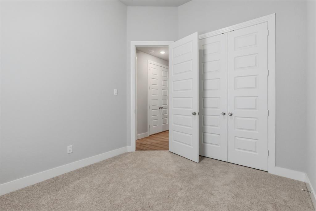 3226 Buffalo Creek Circle Property Photo 24