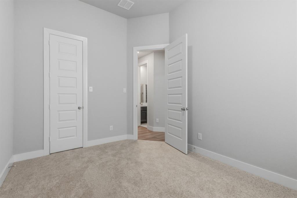 3226 Buffalo Creek Circle Property Photo 26
