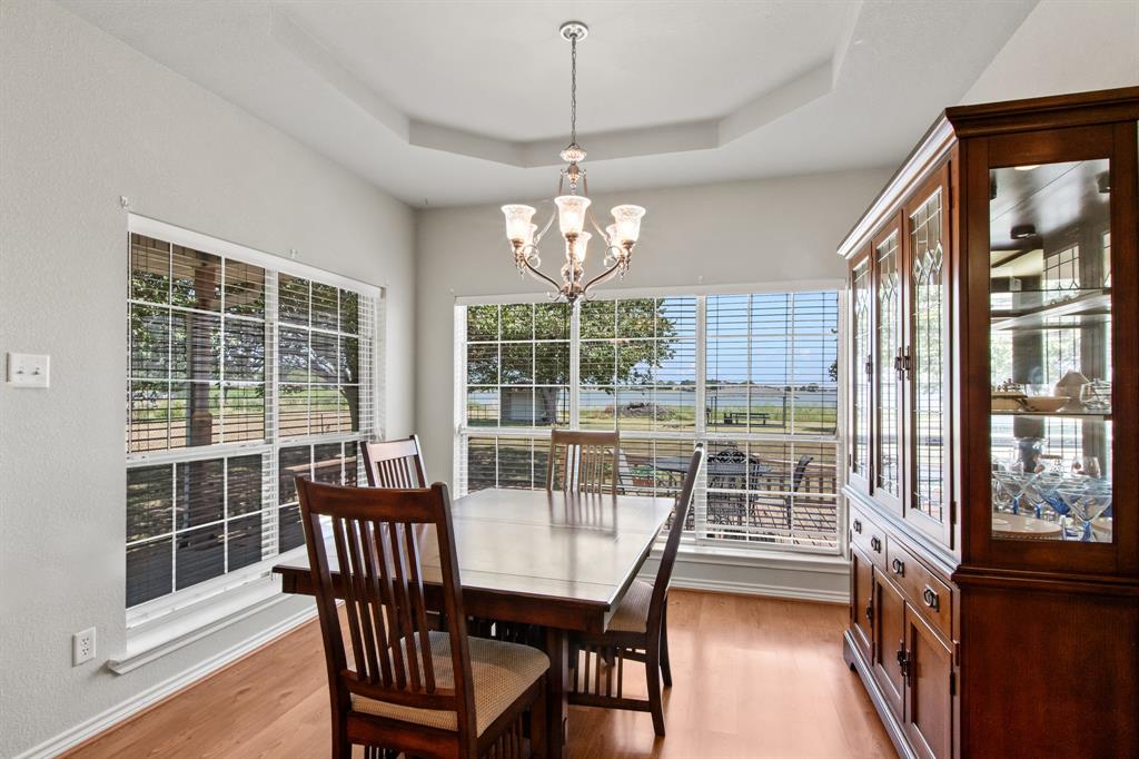 1237 Beachview Property Photo 8