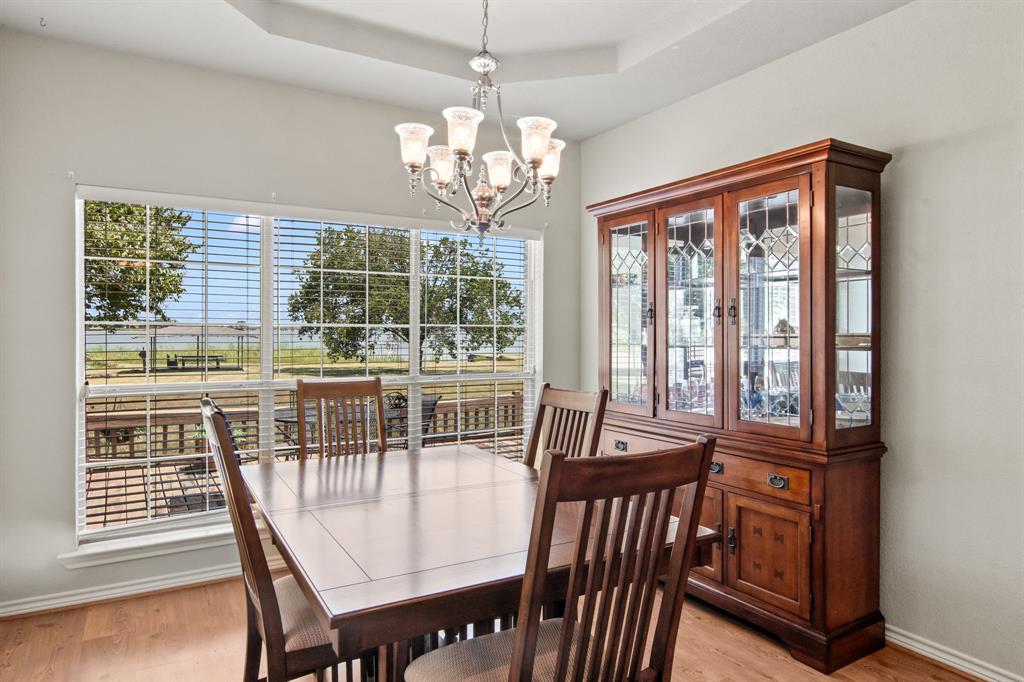1237 Beachview Property Photo 9