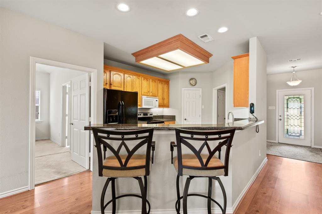 1237 Beachview Property Photo 10