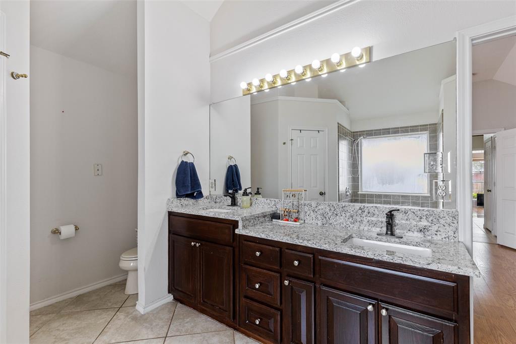 4500 Saddlebrook Drive Property Photo 21