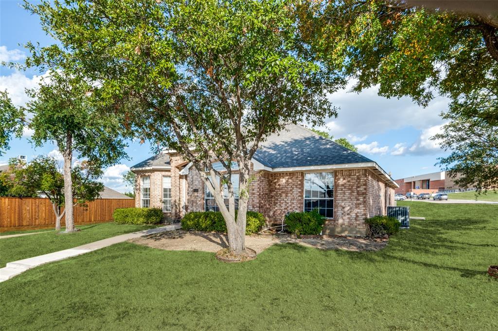 4500 Saddlebrook Drive Property Photo 30