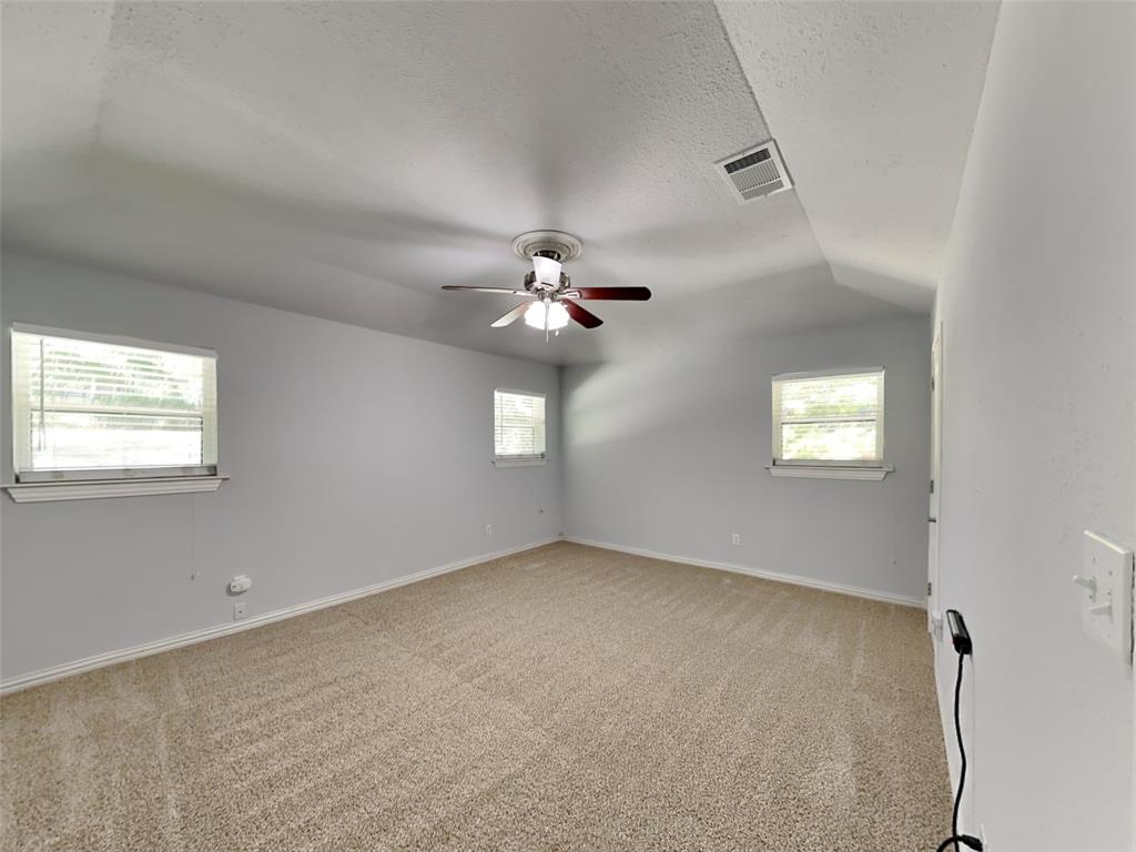 3704 Astoria Drive Property Photo 11