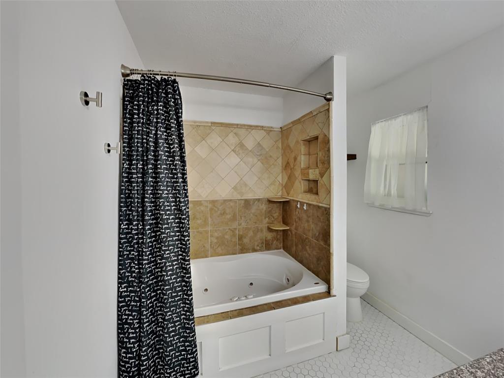3704 Astoria Drive Property Photo 17
