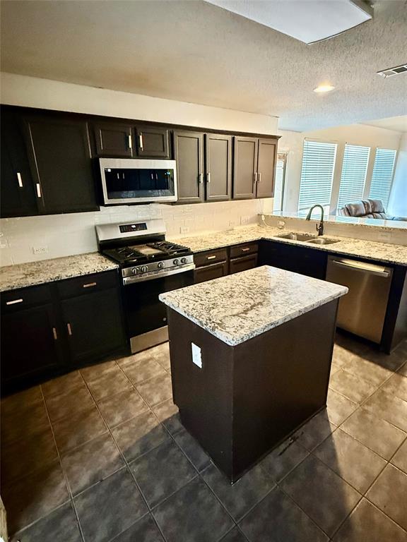 4922 Silverweed Drive Property Photo 4