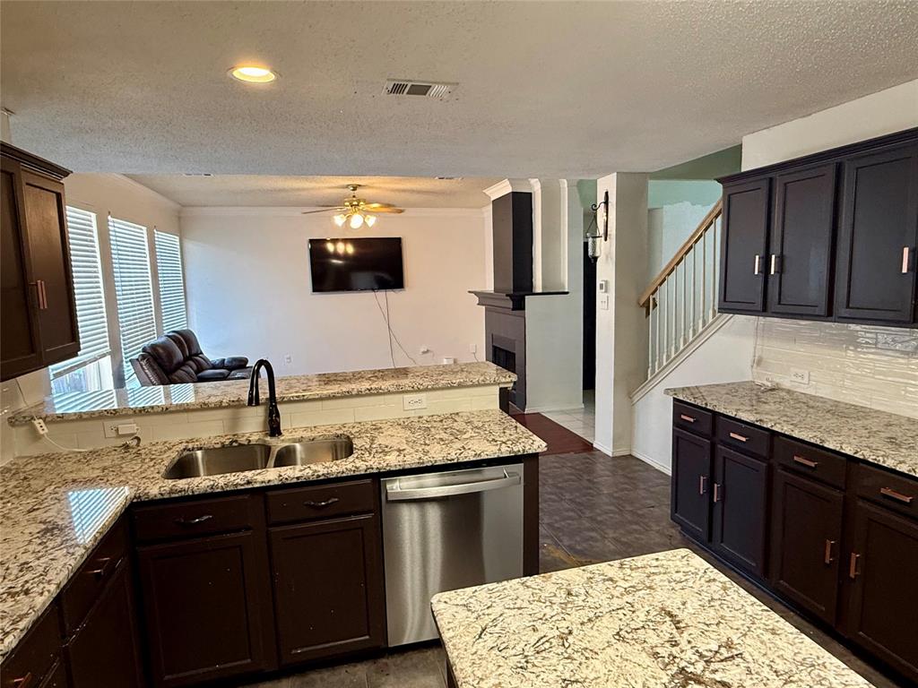 4922 Silverweed Drive Property Photo 5