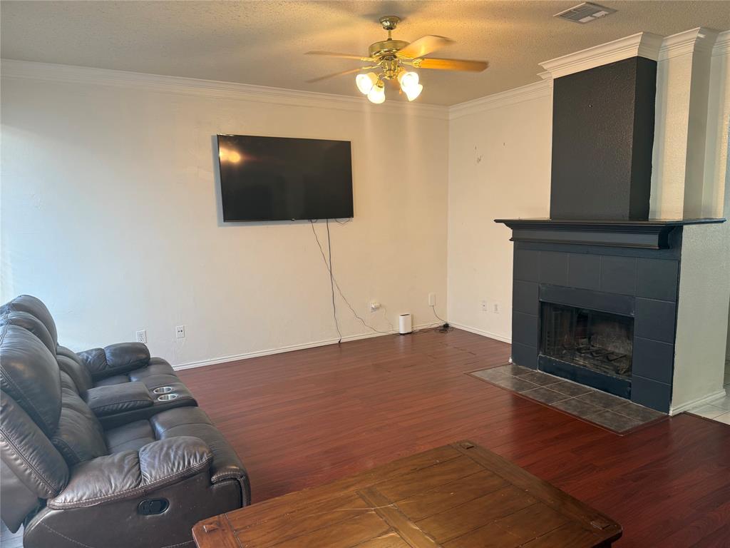 4922 Silverweed Drive Property Photo 8