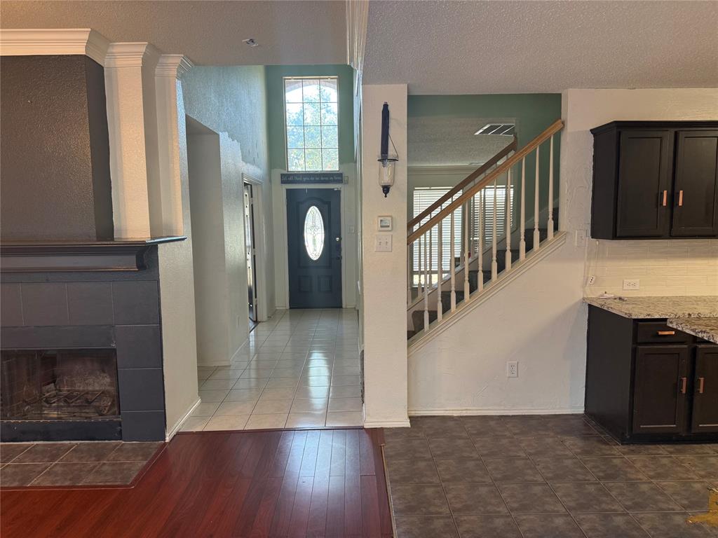 4922 Silverweed Drive Property Photo 9
