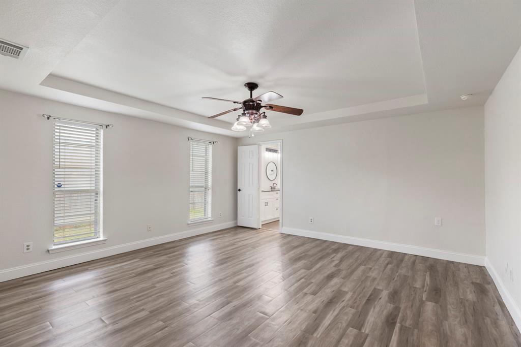 2301 Huntington Drive Property Photo 19