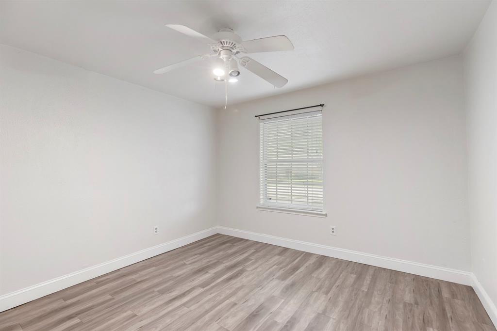 2301 Huntington Drive Property Photo 24