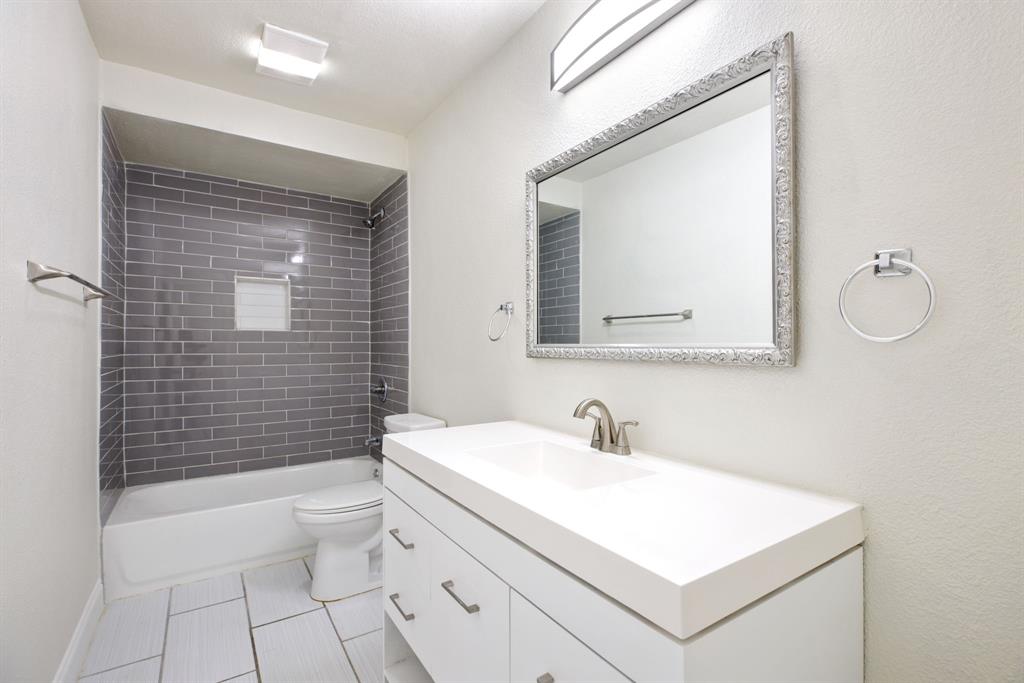 2301 Huntington Drive Property Photo 26