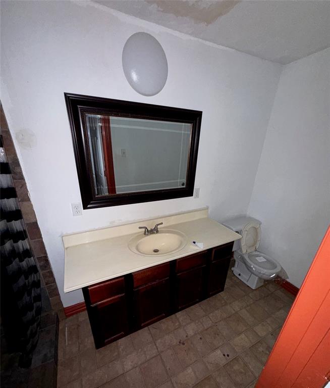 648 S Center Street Property Photo 7