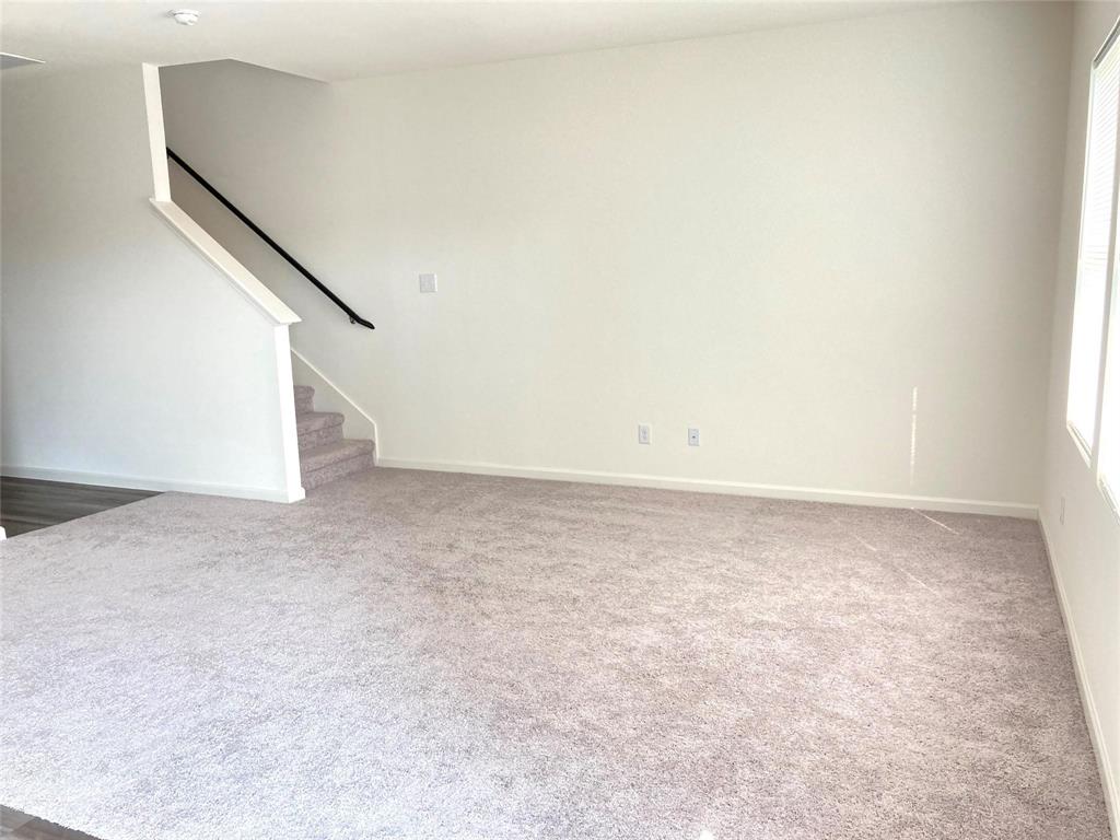 311 Madison Way Property Photo 6