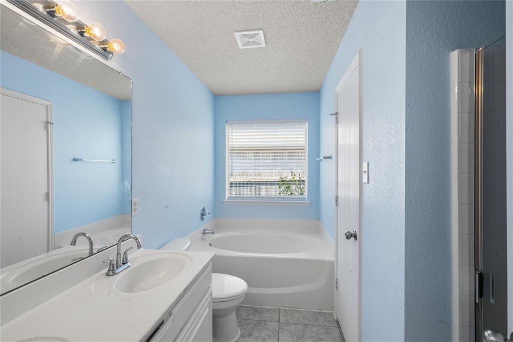 8404 Bowspirit Lane Property Photo 15