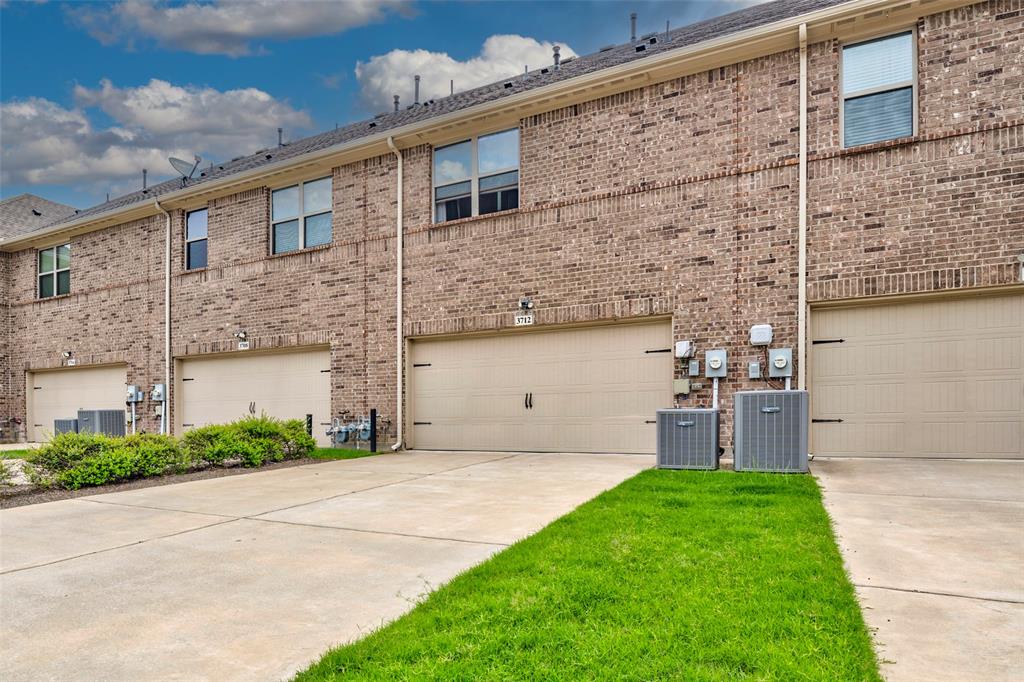 3712 Lantern Lane Property Photo 34