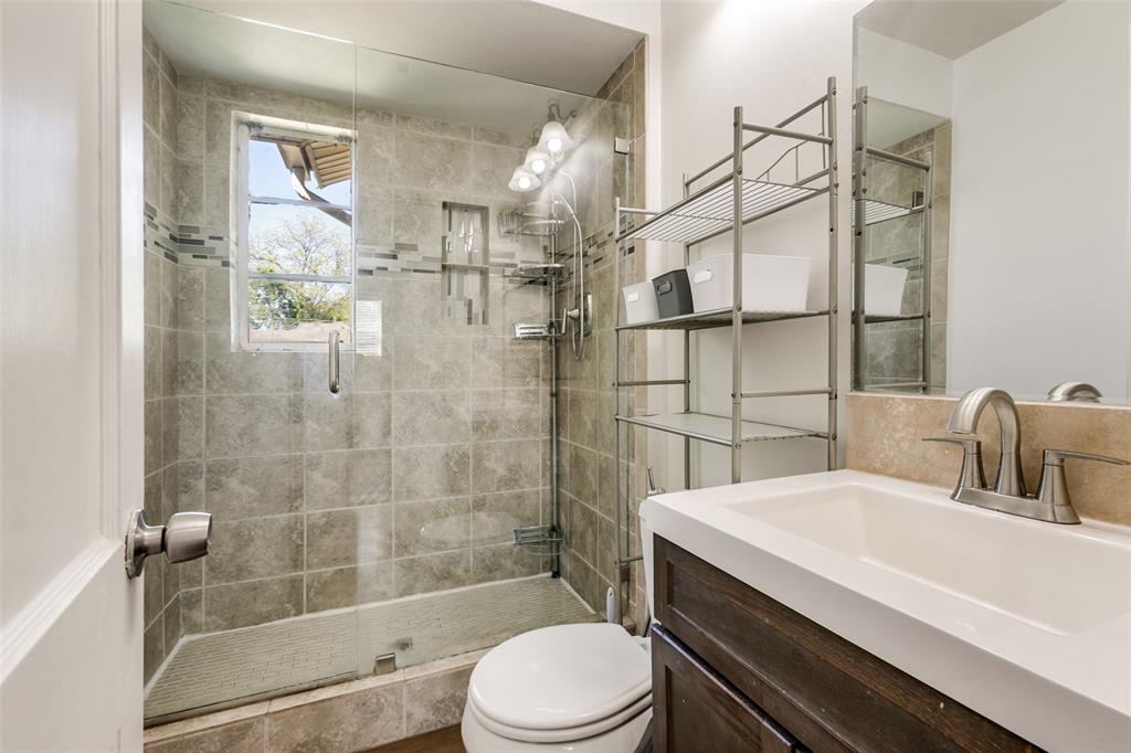 2140 Montalba Avenue Property Photo 6