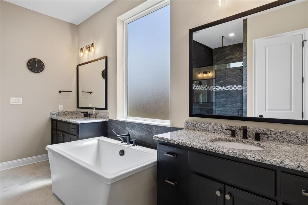 2180 Shady Hill Drive Property Photo 17