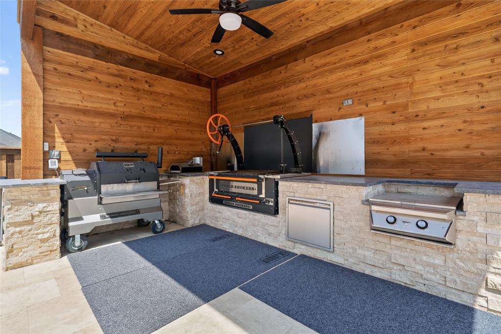 2180 Shady Hill Drive Property Photo 29