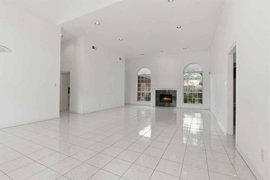 6503 Mimms Drive Property Photo 2