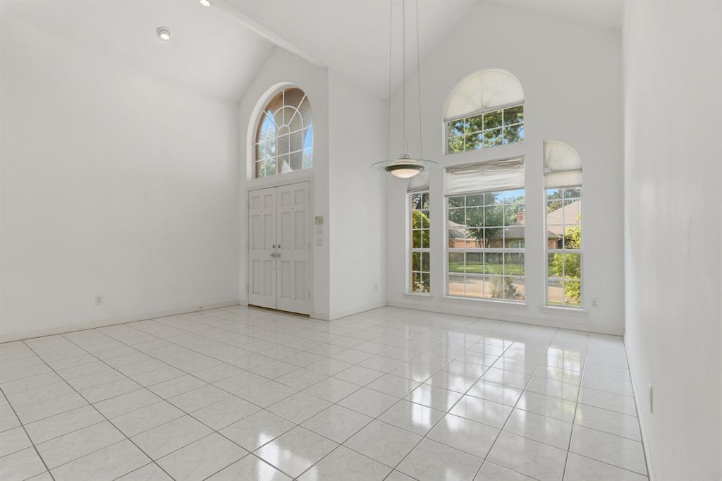 6503 Mimms Drive Property Photo 4