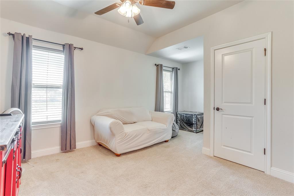 1000 Churchill Lane Property Photo 19