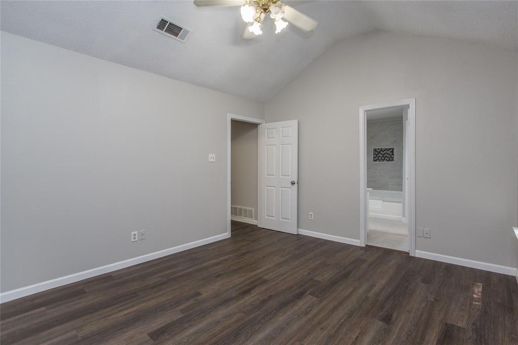 303 Shirley Drive Property Photo 18