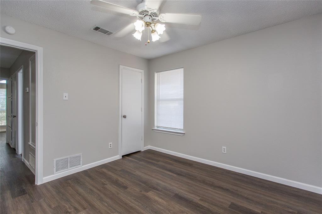 303 Shirley Drive Property Photo 23