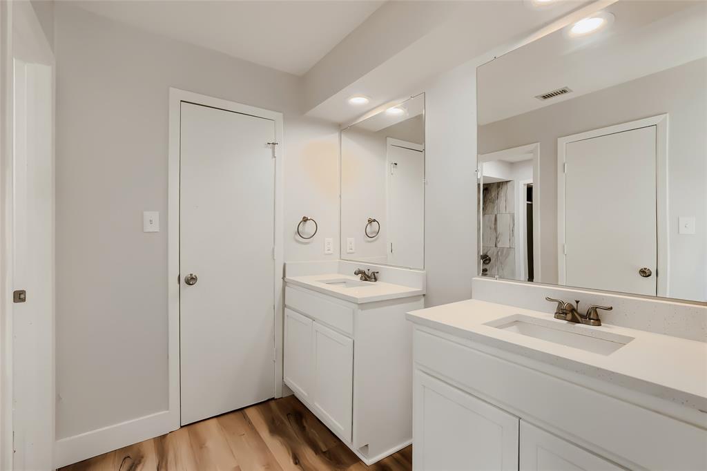3421 Cross Bend Road Property Photo 16