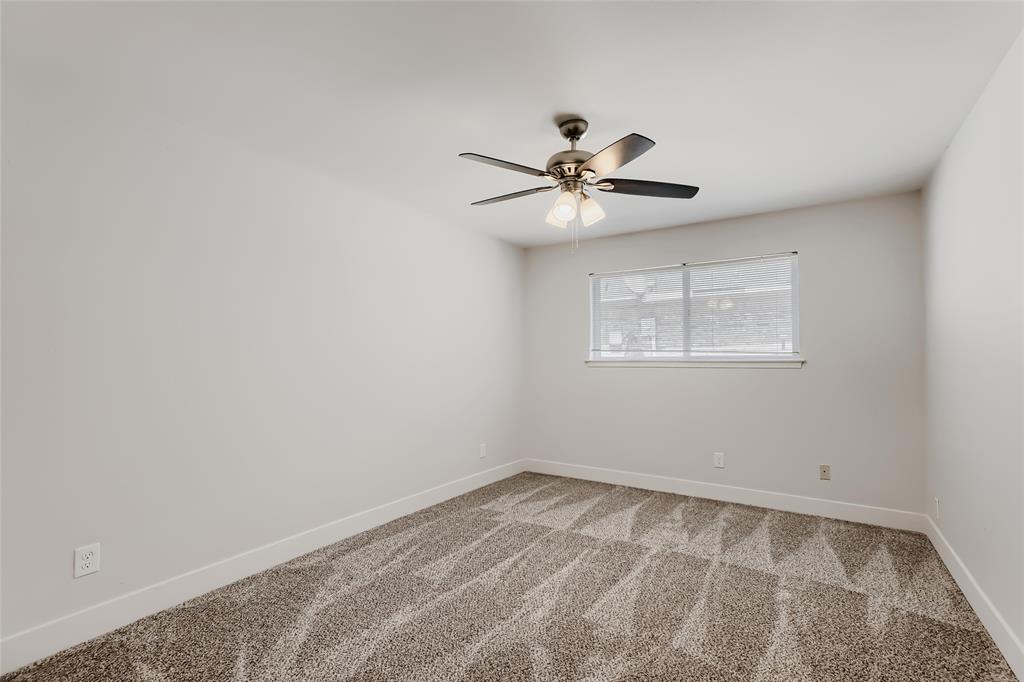 3421 Cross Bend Road Property Photo 19