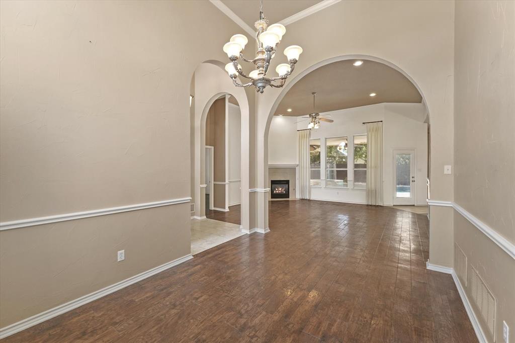 415 Valley View Lane Property Photo 8