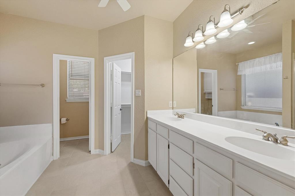 415 Valley View Lane Property Photo 17