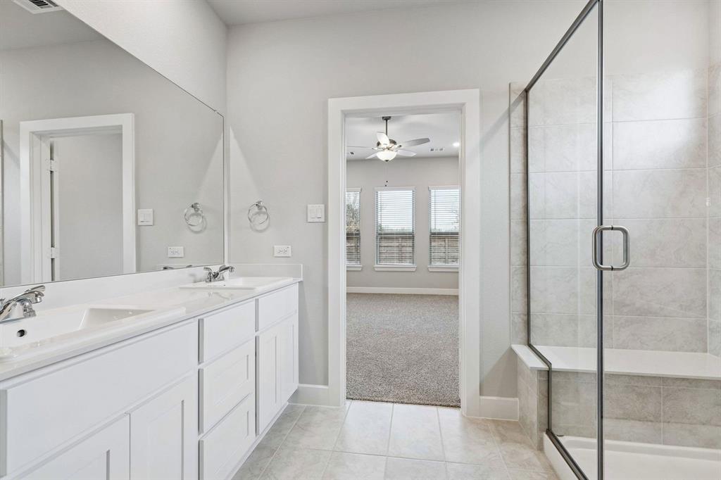3921 Lakefield Drive Property Photo 23