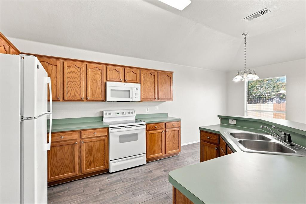 625 Jamie Lane Property Photo 14