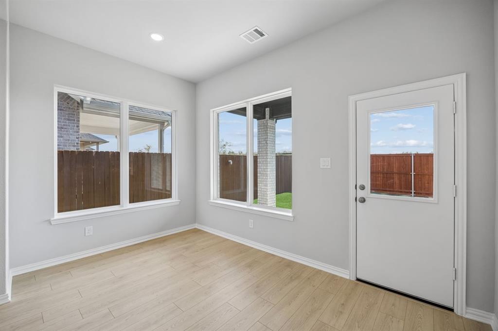 4109 Beale Street Property Photo 8
