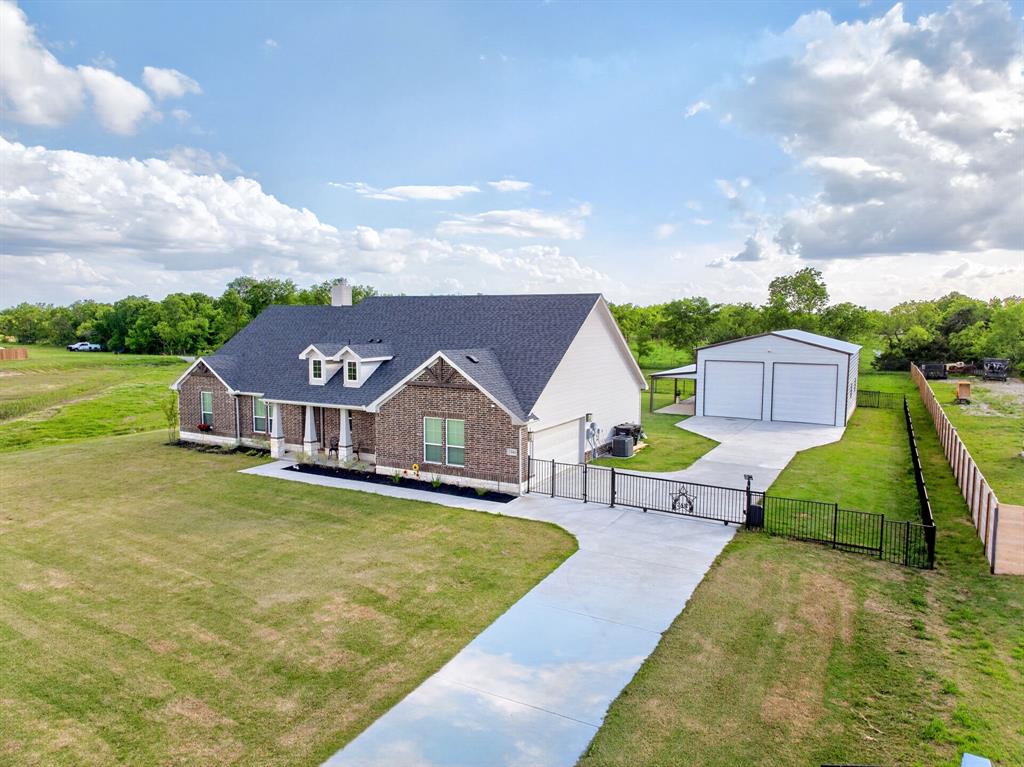 2446 Blackjack Oak Road Property Photo 5