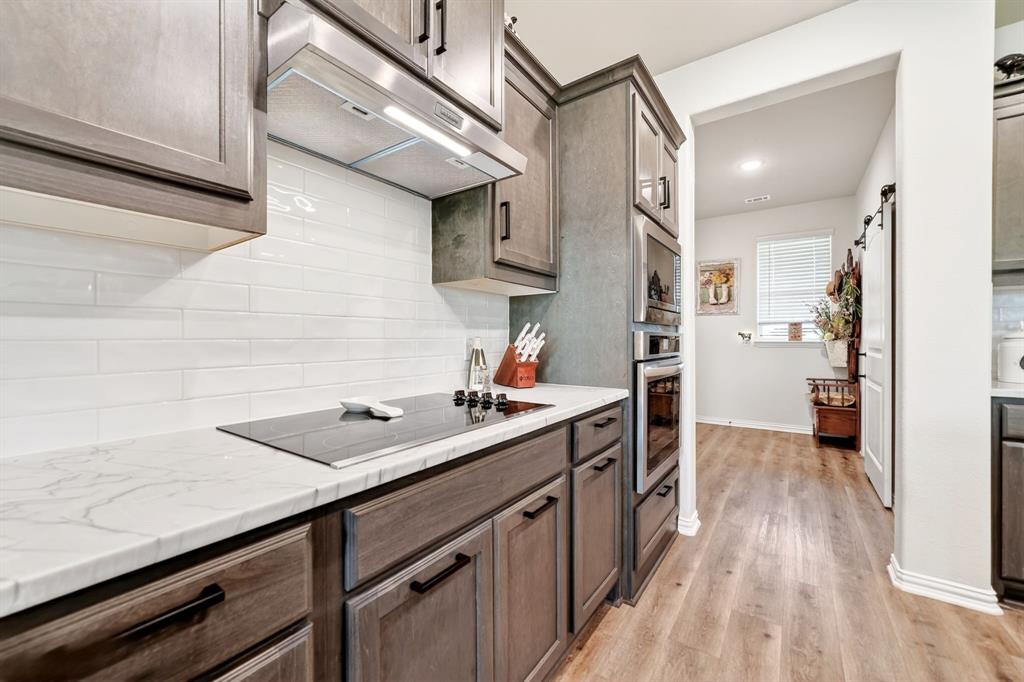 2446 Blackjack Oak Road Property Photo 18