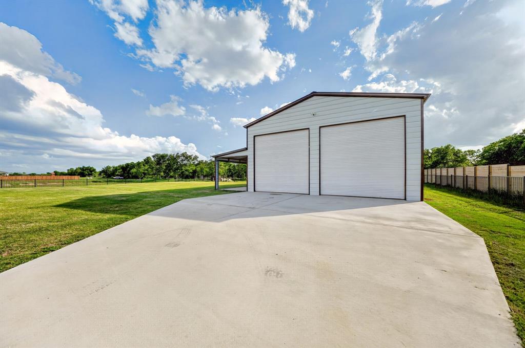 2446 Blackjack Oak Road Property Photo 34