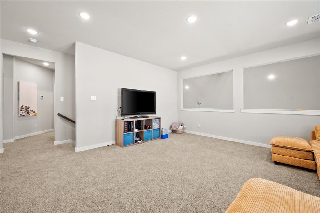 1421 Arciones Road Property Photo 10