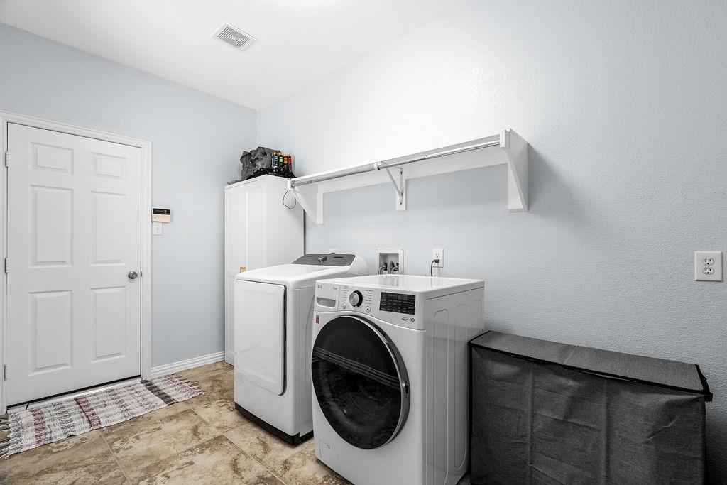 1002 Ranger Road Property Photo 24