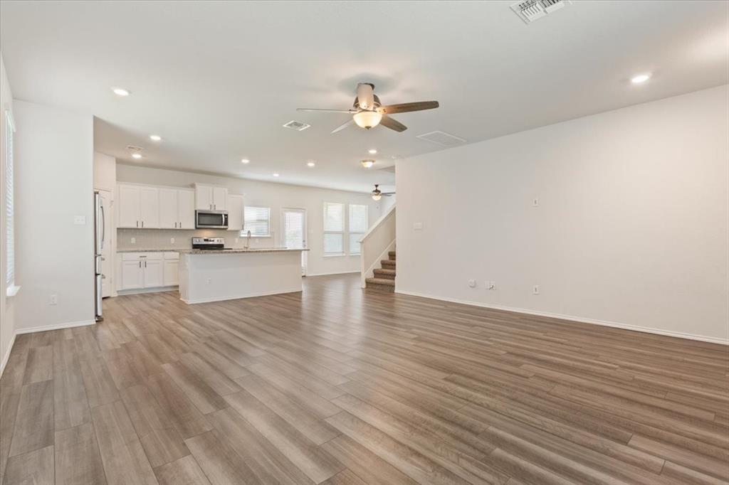 6317 Elephant Butte Drive Property Photo 7