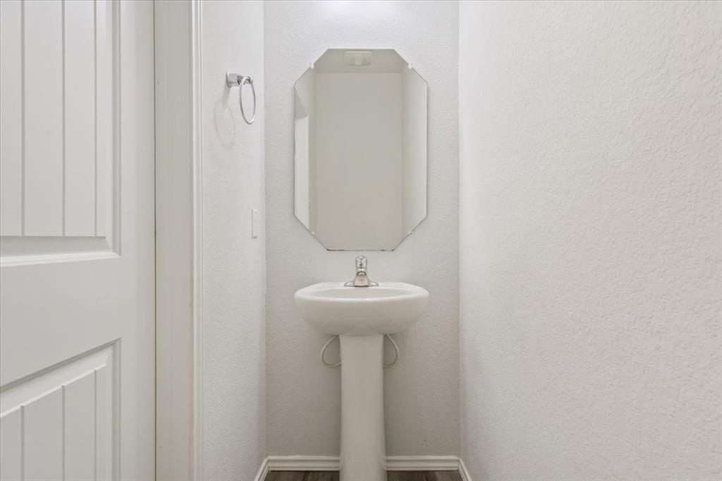 6317 Elephant Butte Drive Property Photo 33