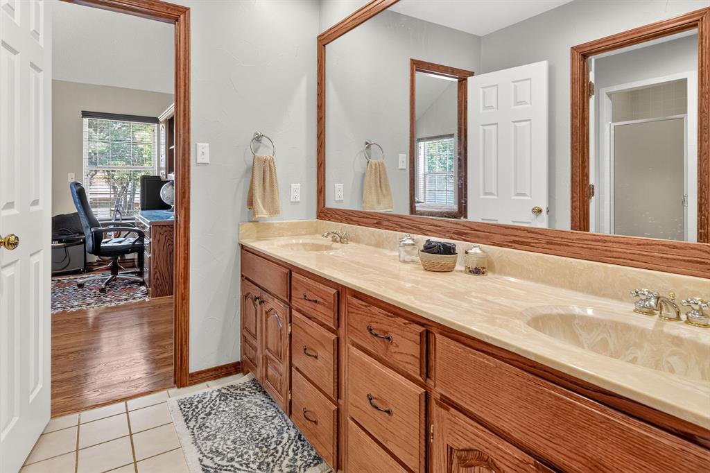 46 Lytle Place Property Photo 33