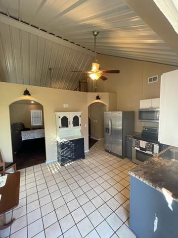 606 E Clifton Street Property Photo 9
