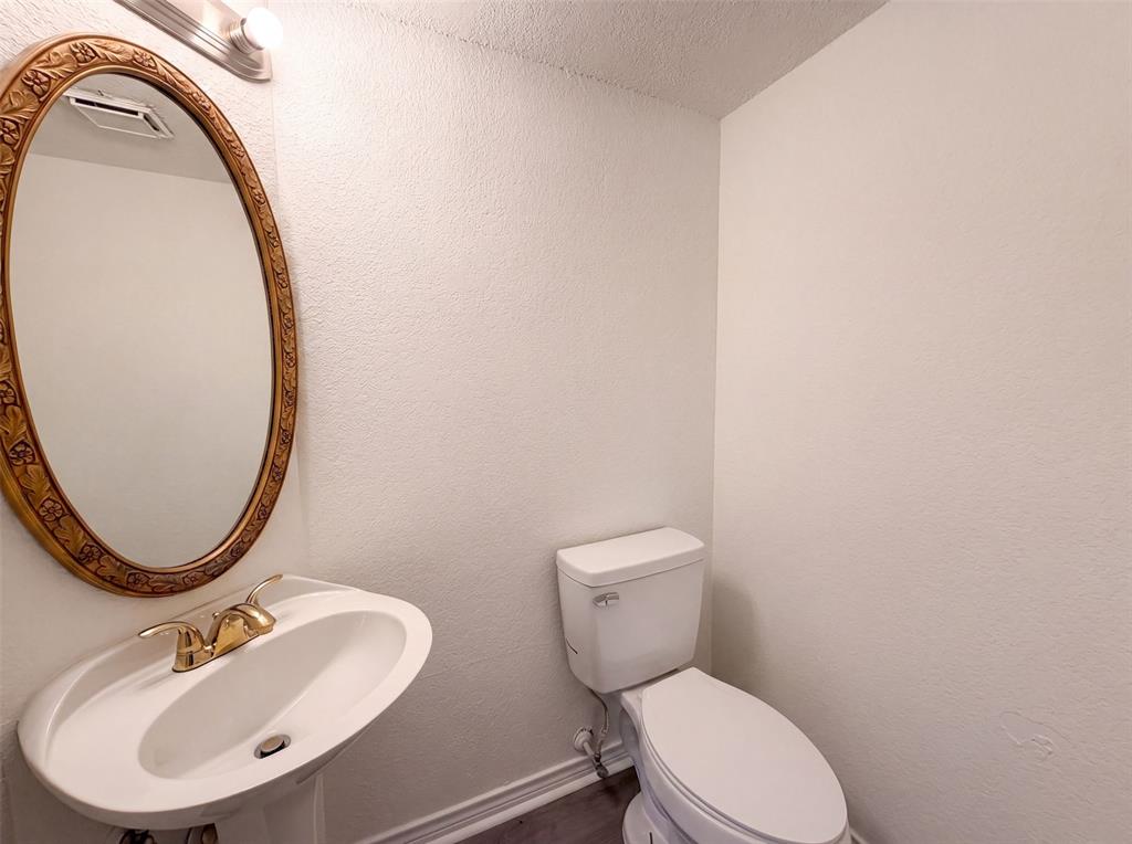 10133 Long Rifle Drive Property Photo 8