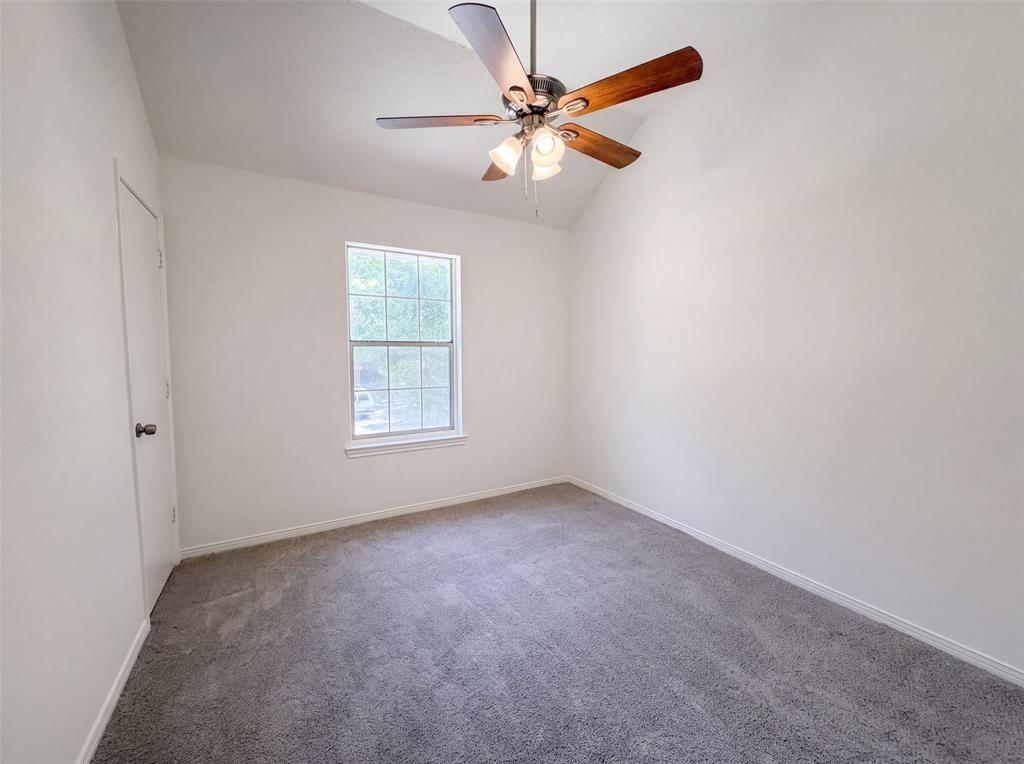 10133 Long Rifle Drive Property Photo 9